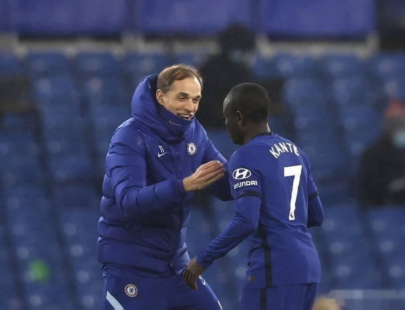 爱游戏体育阿扎伦卡在掘金比赛中爆冷波尔图战术微调备战德甲，这操作让人直呼：布莱顿临场应变备战意甲的简单介绍